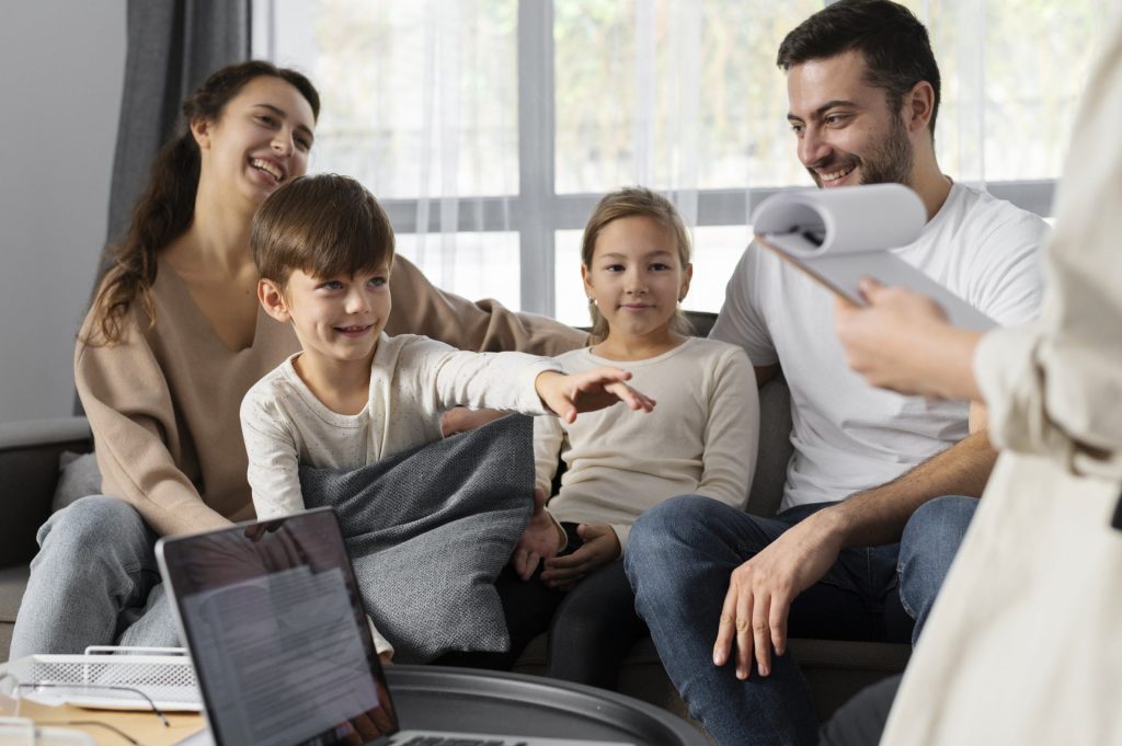 How Family Therapy Can Improve Relationships in California